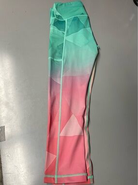 Constantly Varied Gear Pink and Mint Green Ombre Capri Leggings XS